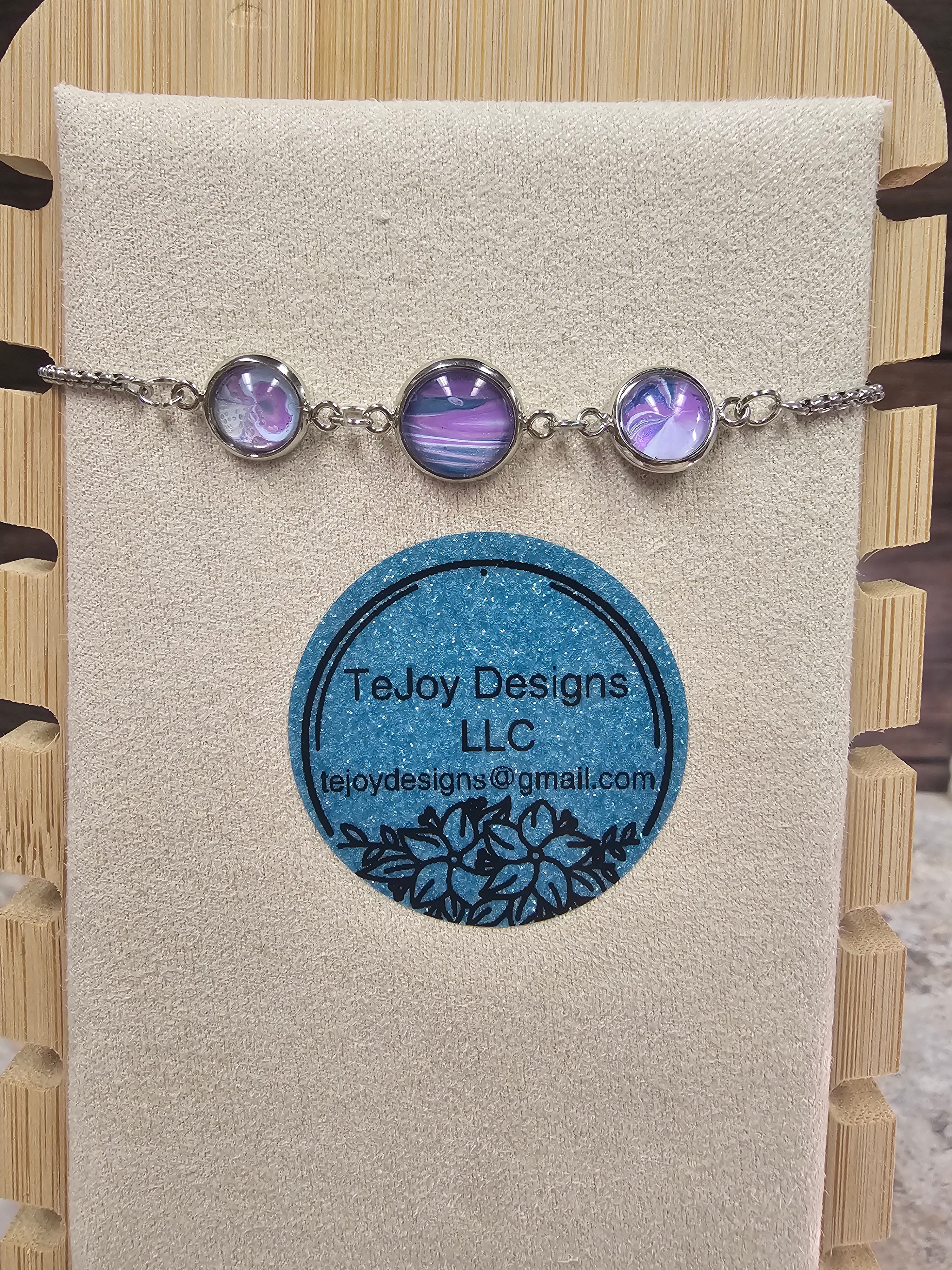 Bracelet