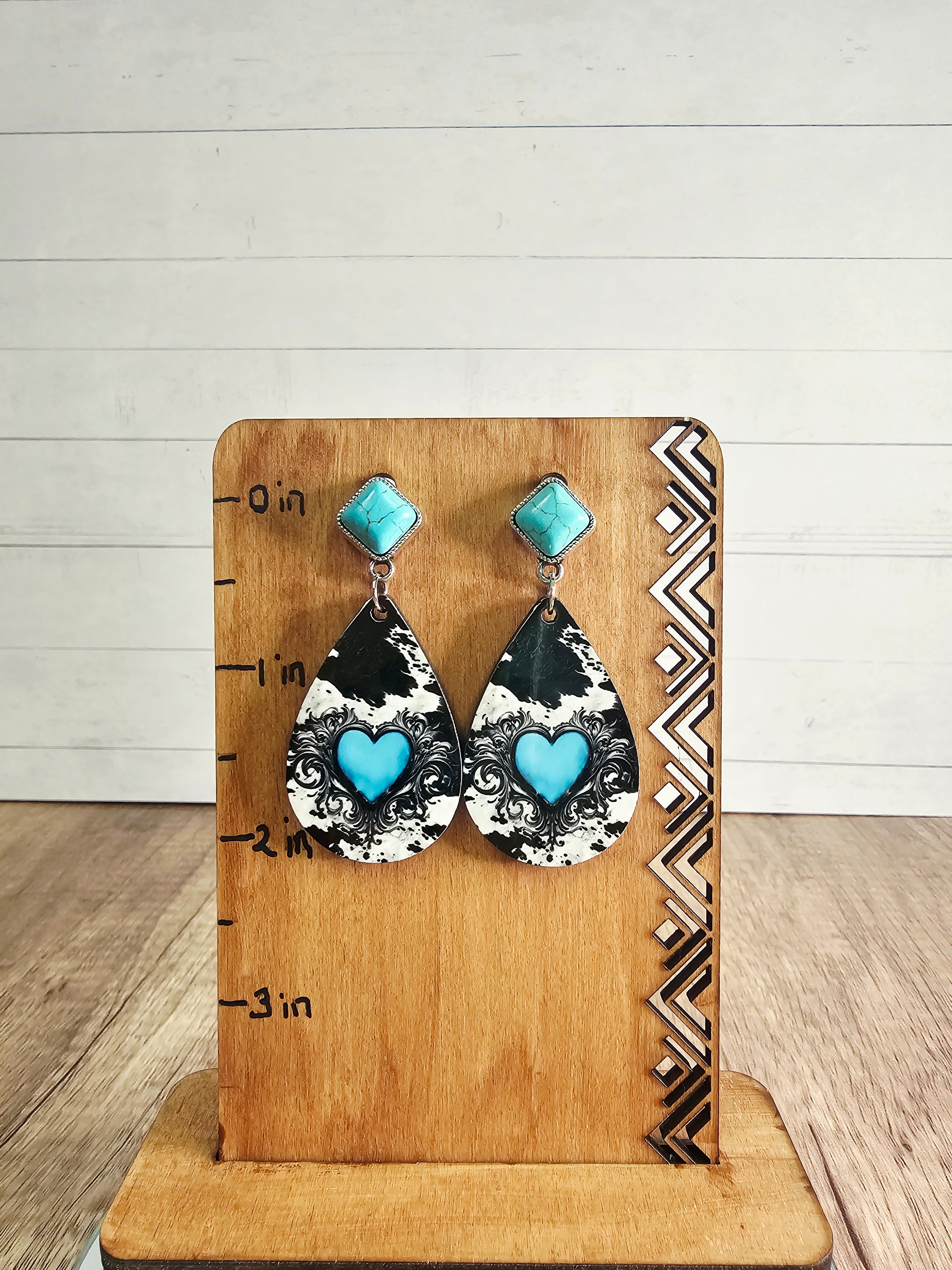 Western Theme Dangle Earrings