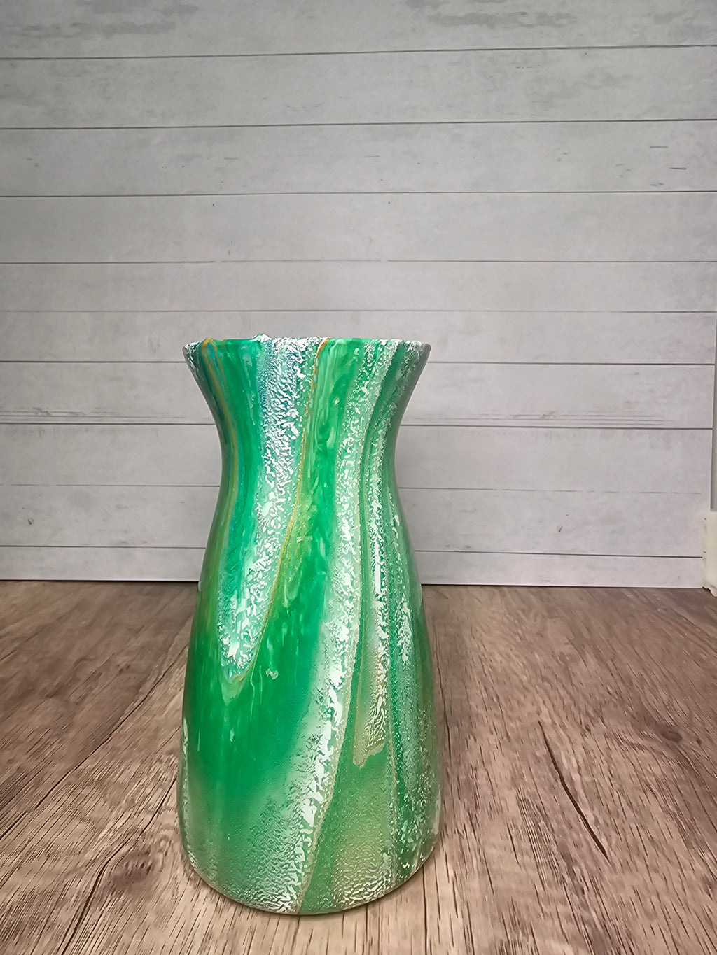 6" Vase